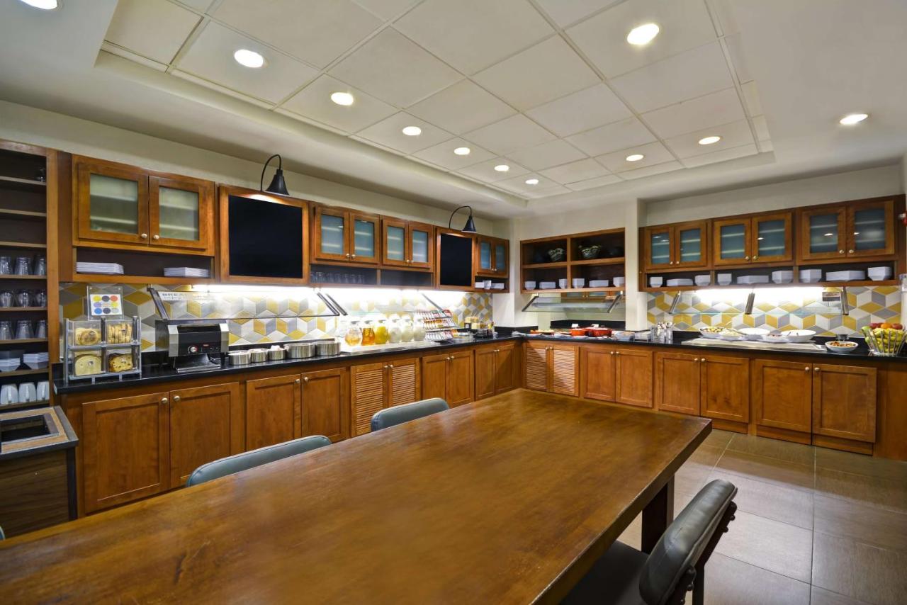 | Hyatt Place Columbus Worthington