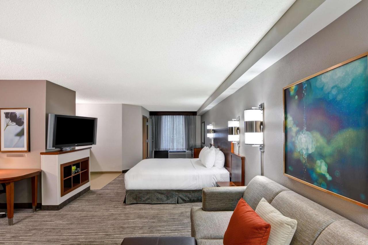 | Hyatt Place Birmingham/Hoover