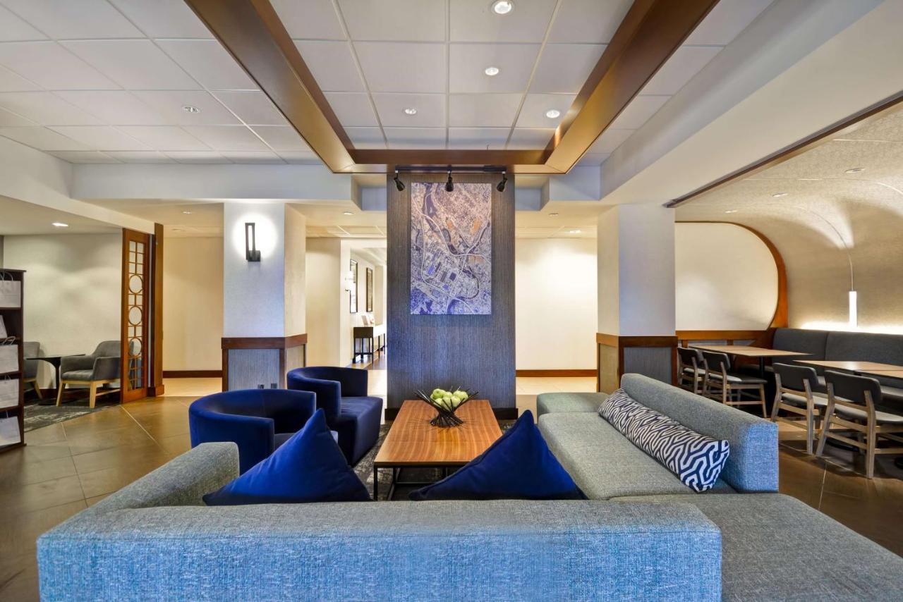 | Hyatt Place Columbus Worthington