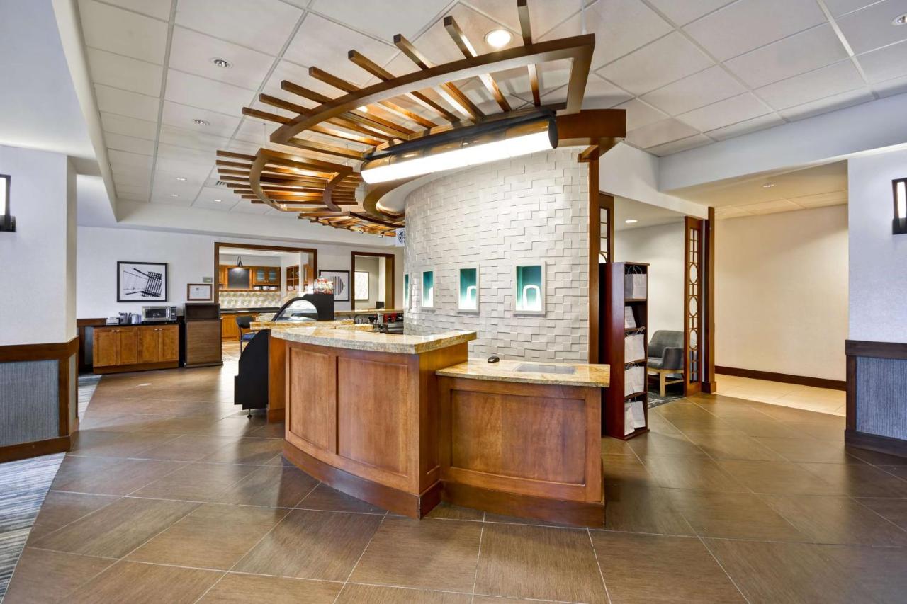 | Hyatt Place Columbus Worthington