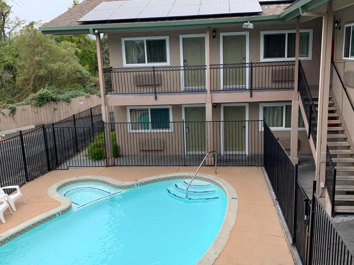  | Olive Tree Inn & Suites