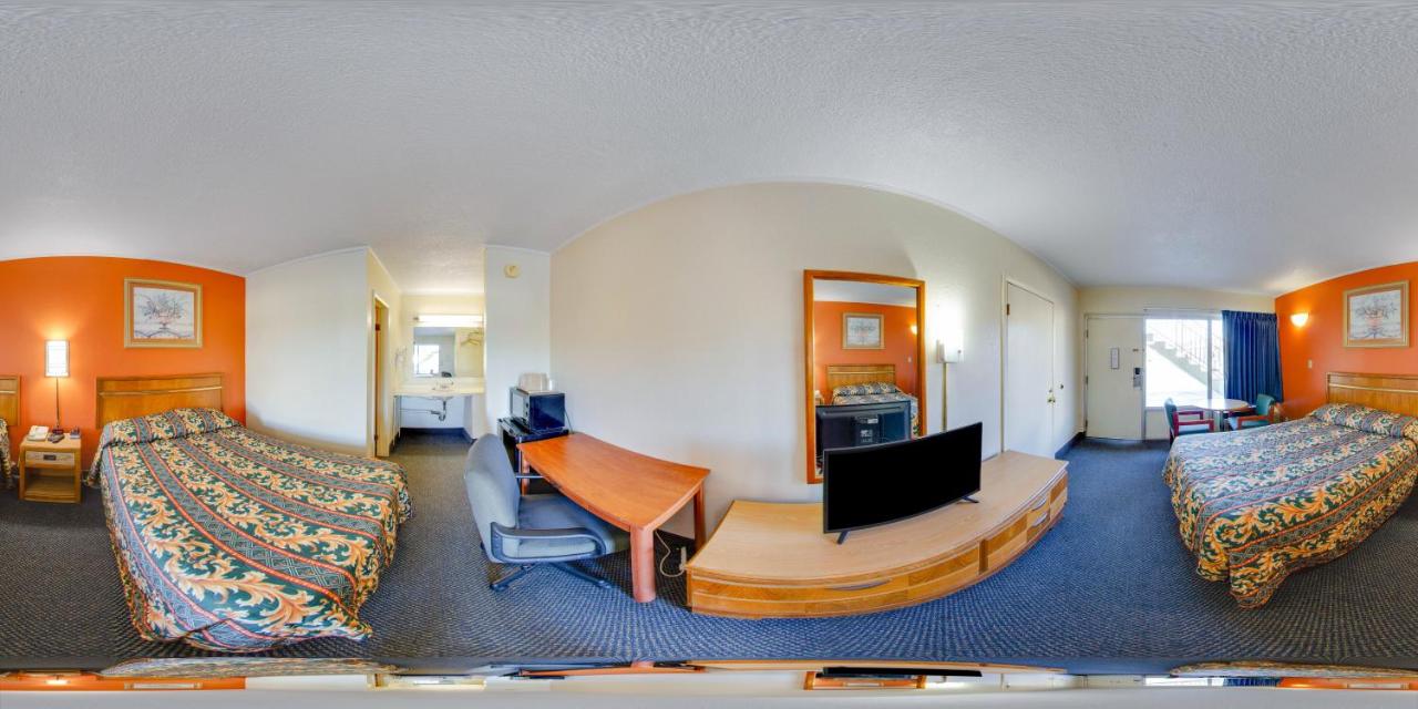 | Scottish Inns Collinsville - Martinsville