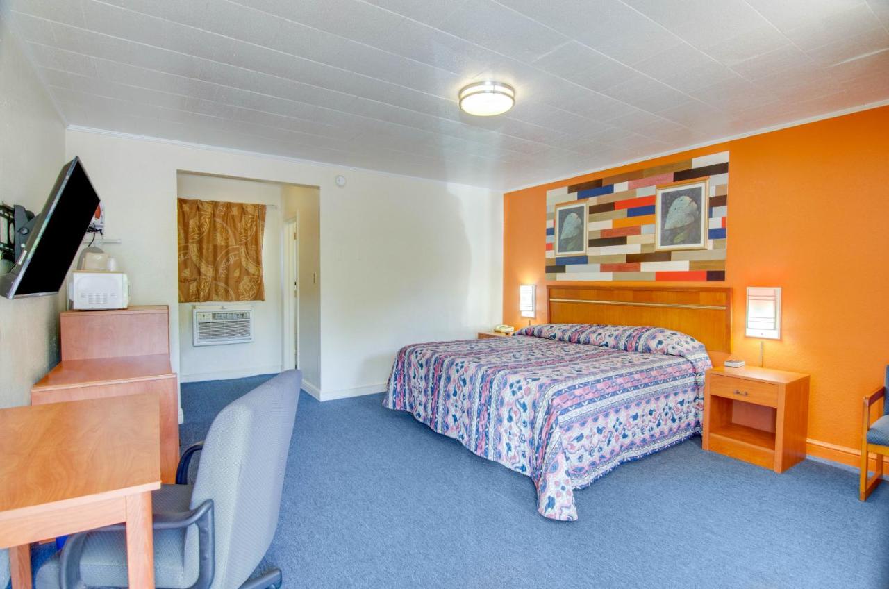 | Scottish Inns Collinsville - Martinsville