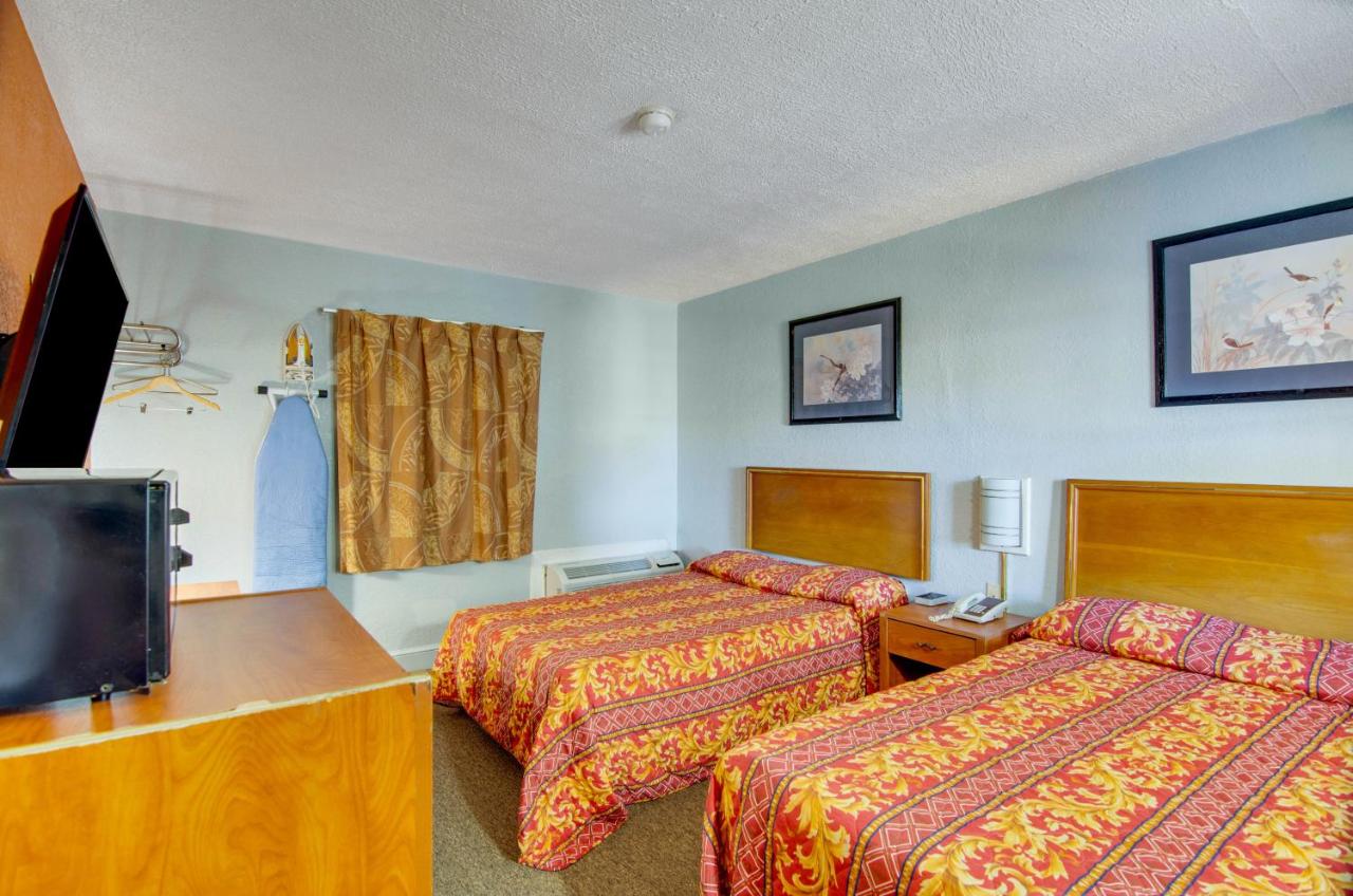 | Scottish Inns Collinsville - Martinsville