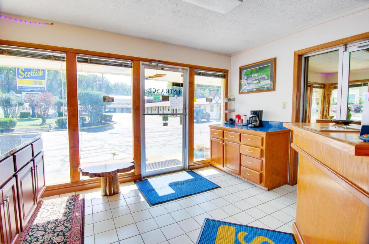 | Scottish Inns Collinsville - Martinsville