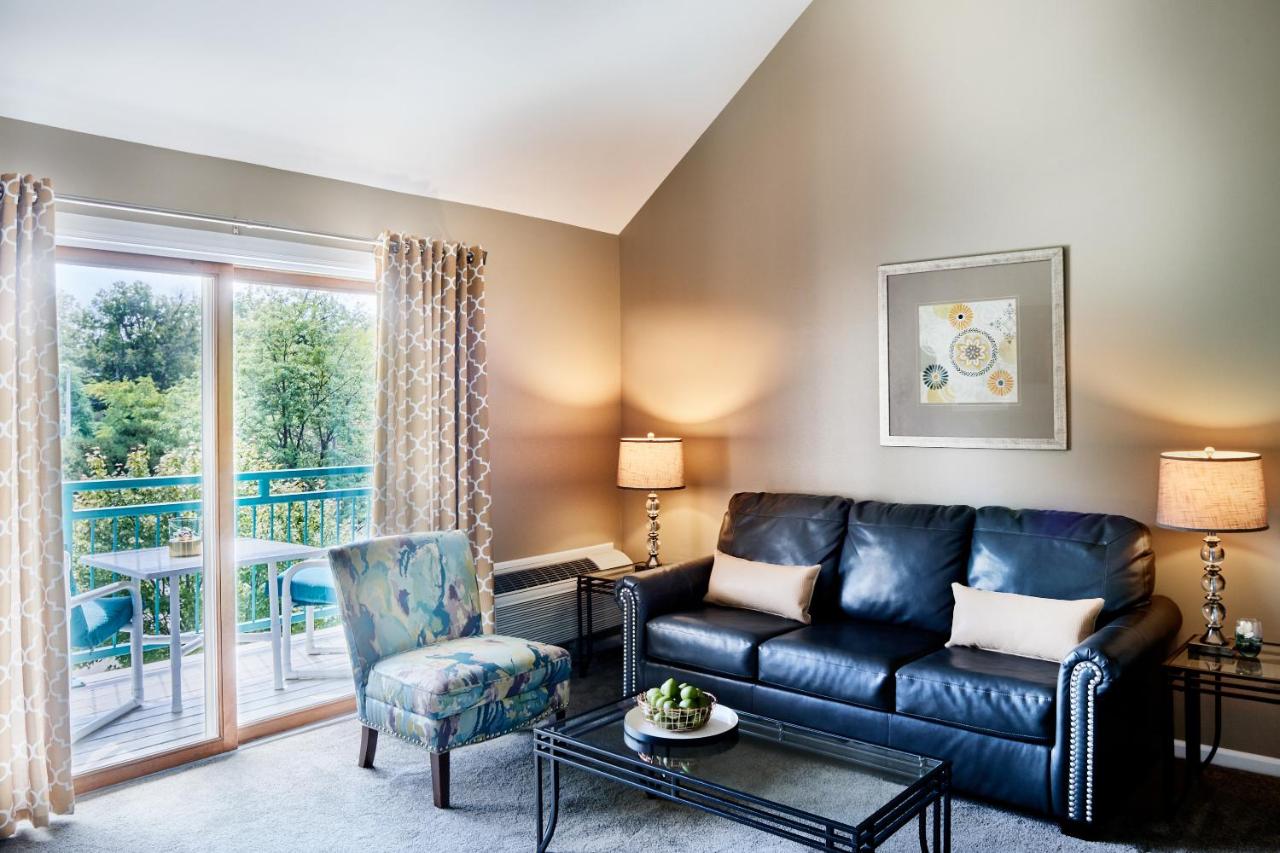 Studio Loft Suite at The Cove Of Lake Geneva