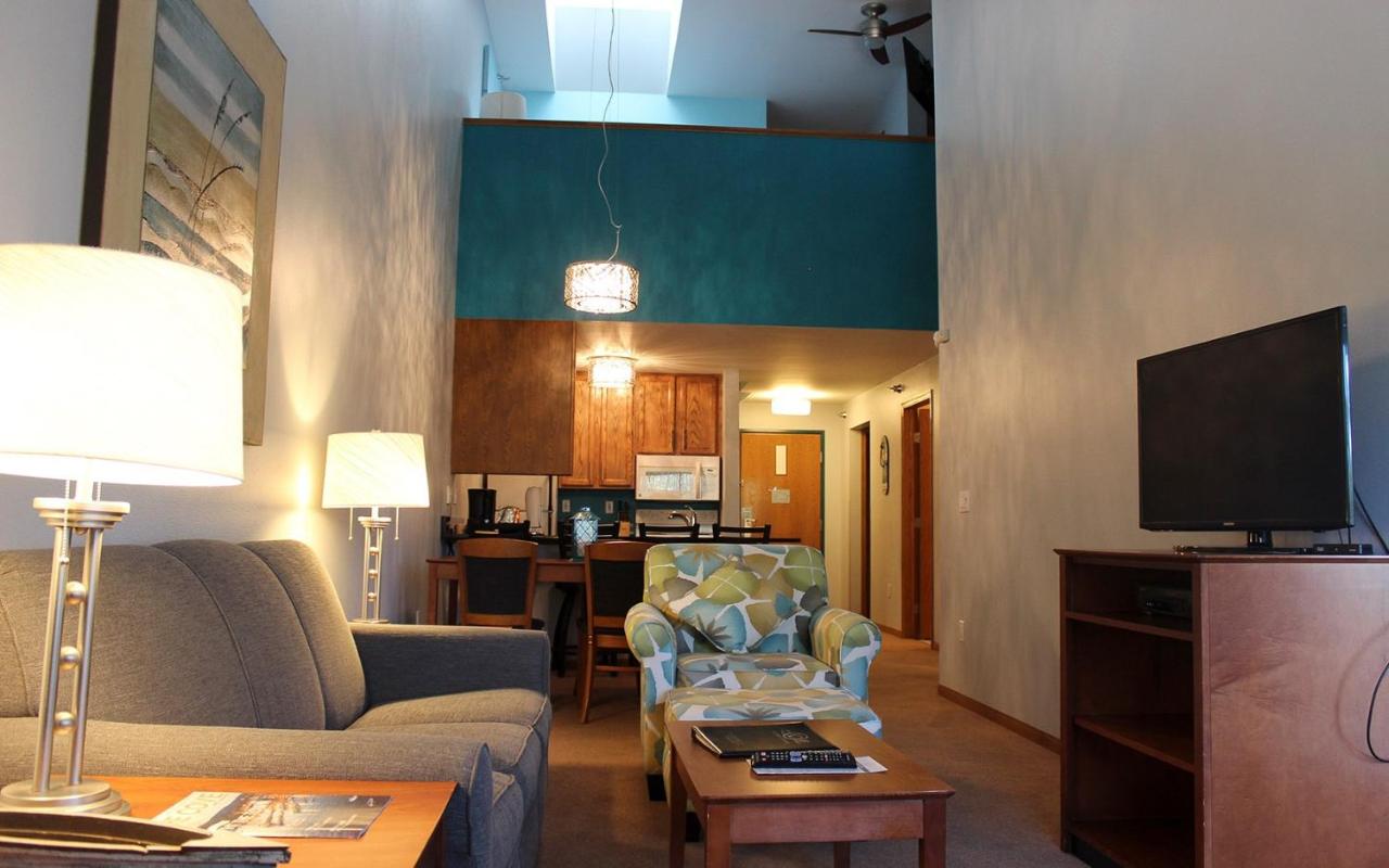 Two-Bedroom Suite (Dover Loft) at The Cove Of Lake Geneva