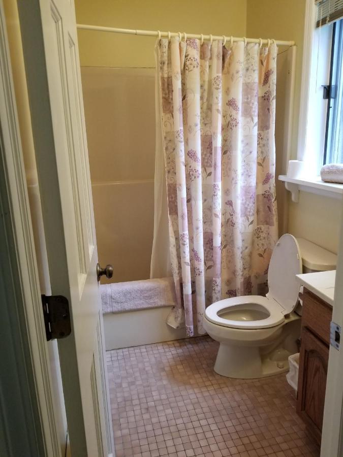 | Hawk Mountain Bed & Breakfast