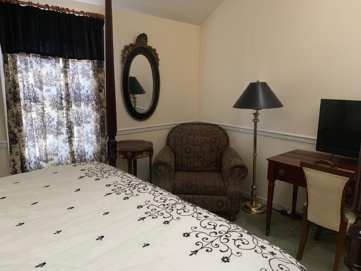  | The Inn at Benicia Bay