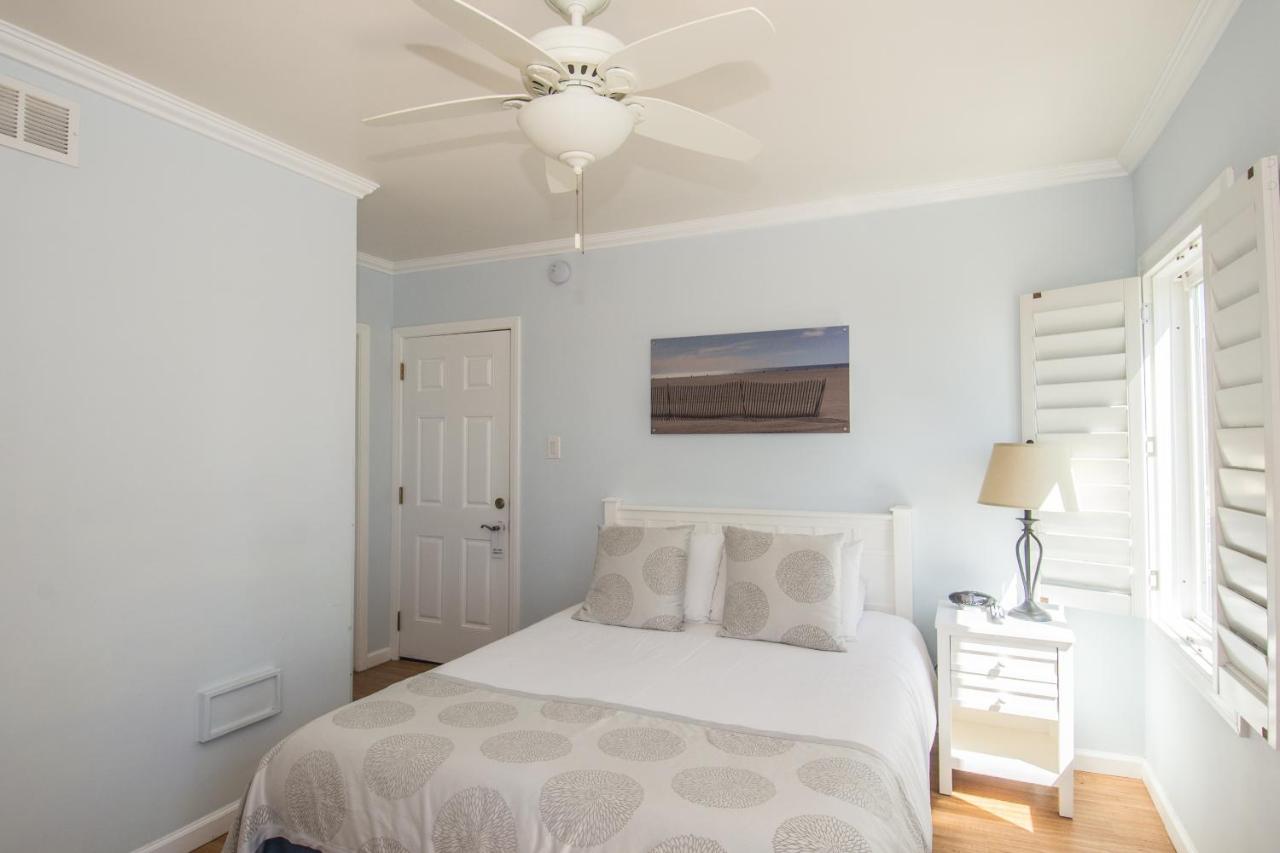 | Venice on the Beach Hotel
