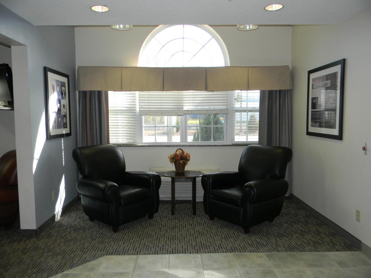 | Microtel Inn & Suites Bath