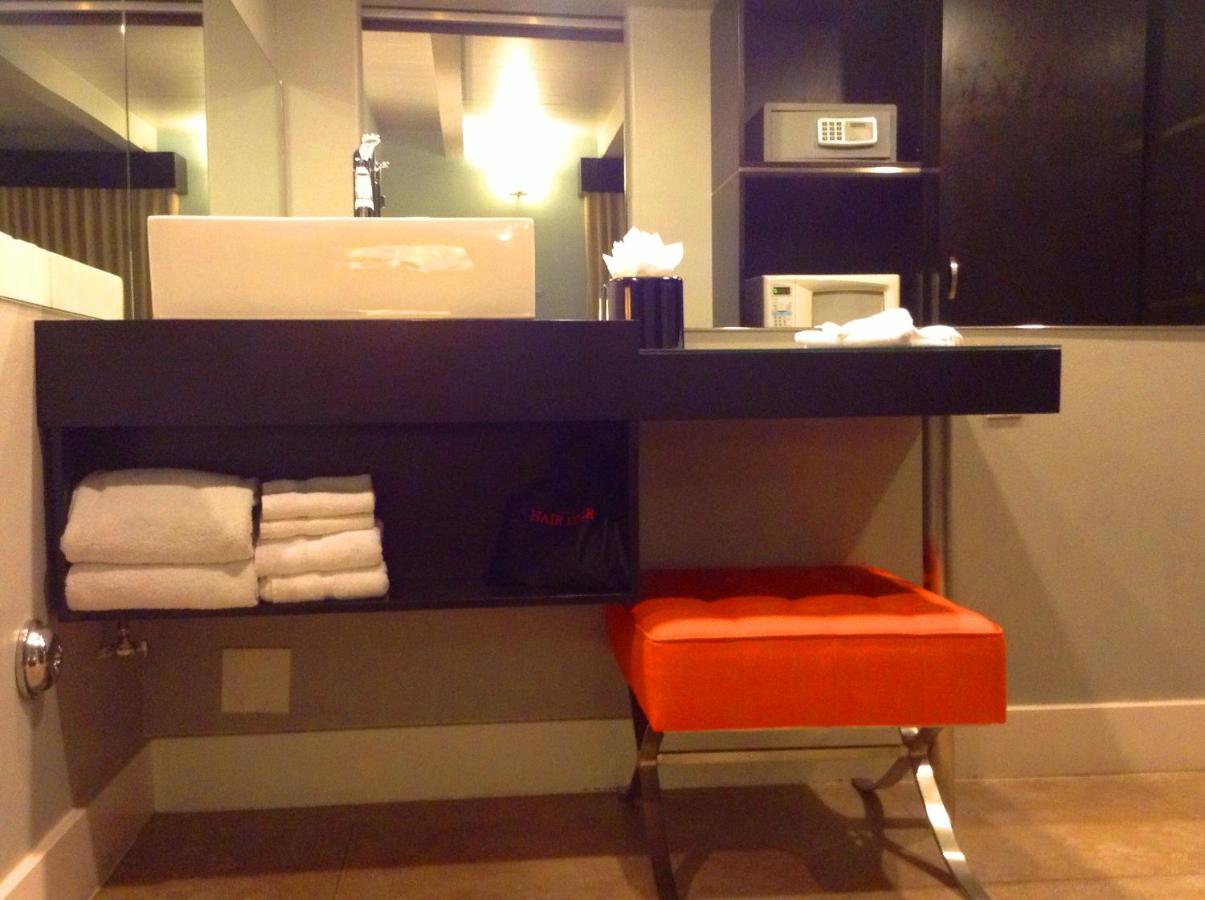 Deluxe Double Room with Two Double Beds at Hotel Current