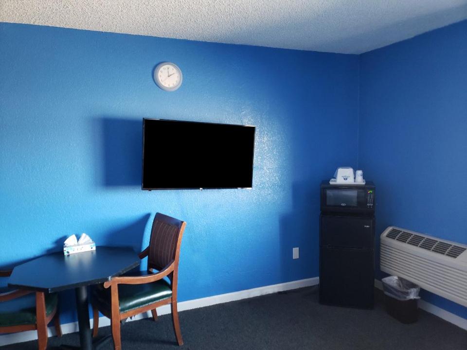 | Americas Best Value Inn Greeley