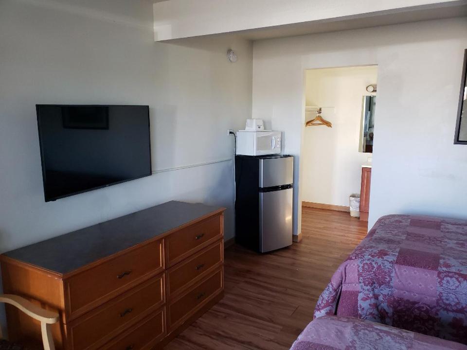 | Americas Best Value Inn Greeley