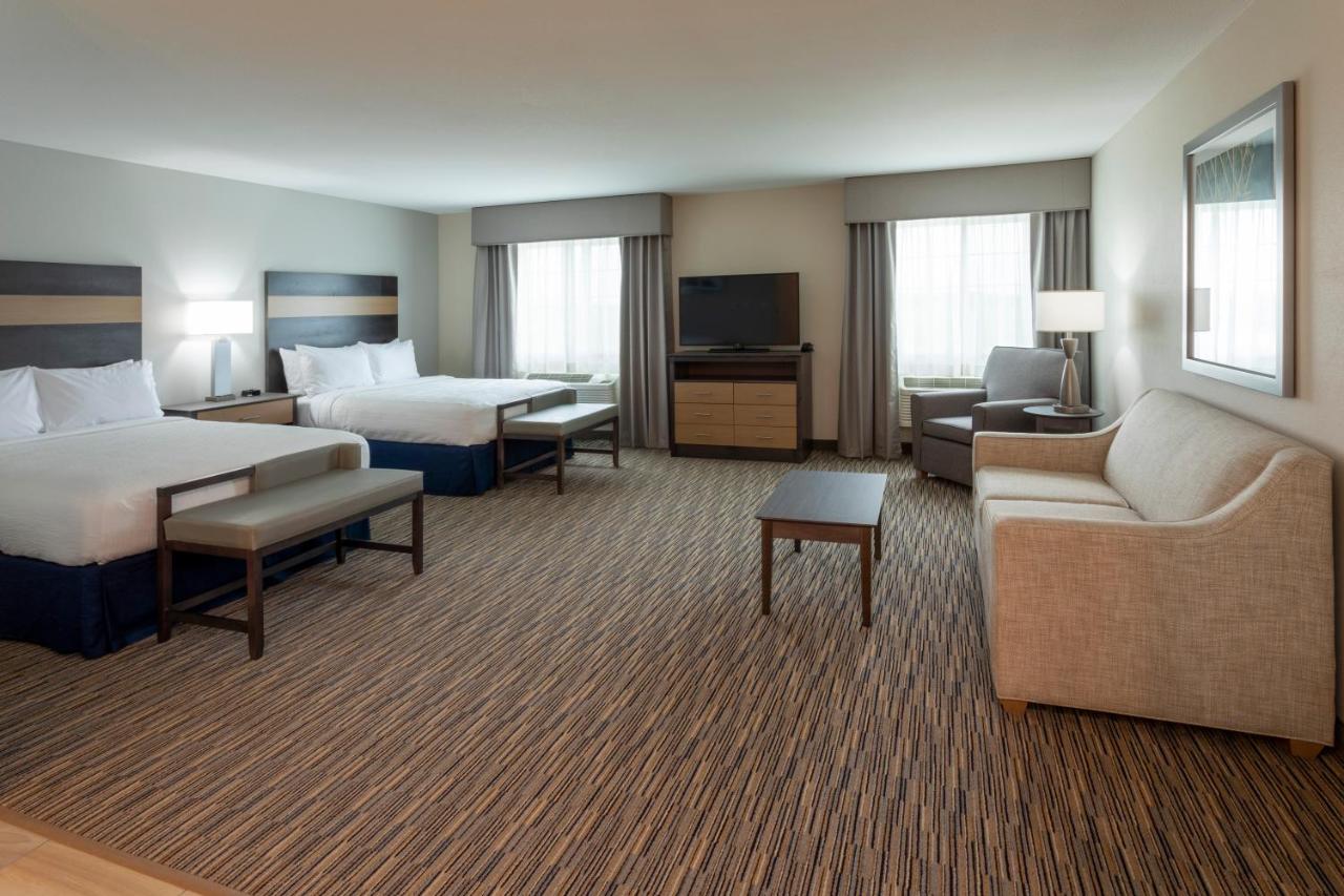 | GrandStay Hotel & Suites