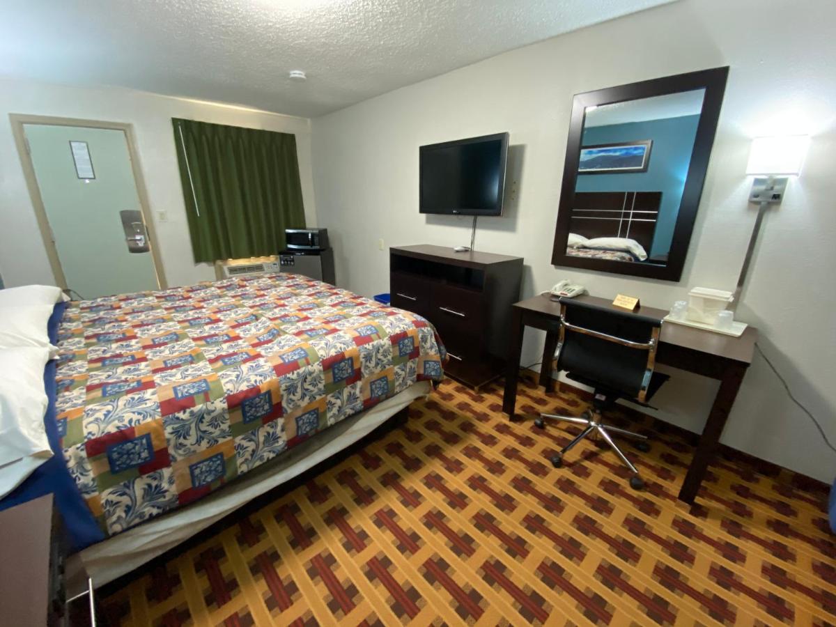 | Lodge Inn Wrightstown - Fort Dix