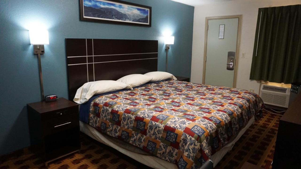 | Lodge Inn Wrightstown - Fort Dix