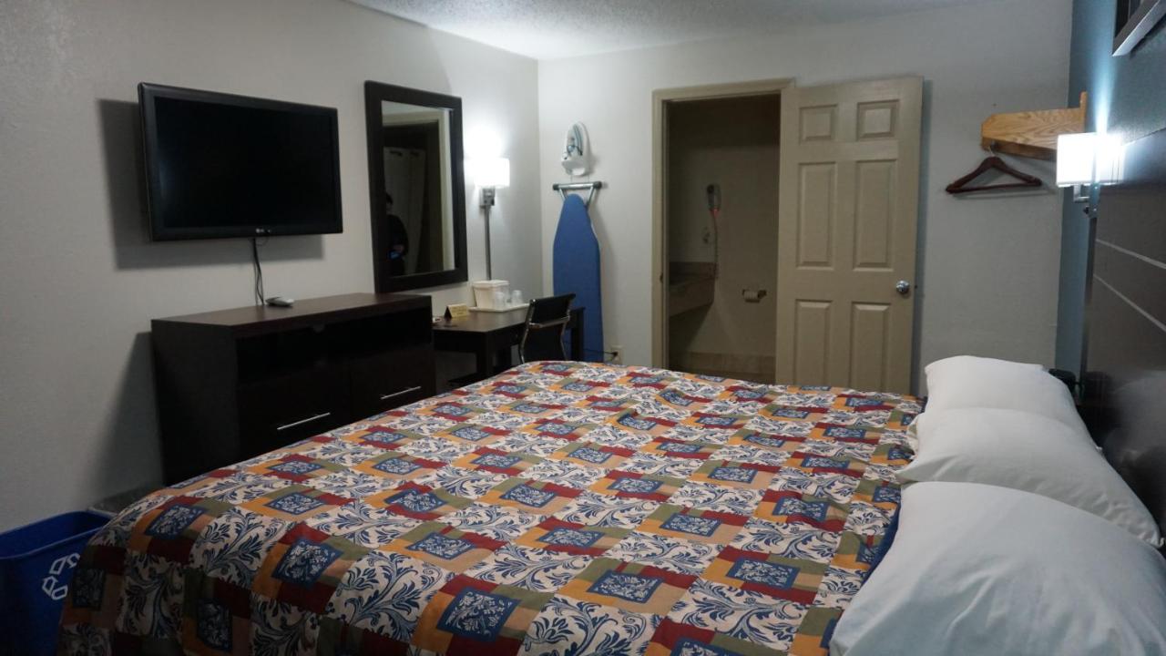 | Lodge Inn Wrightstown - Fort Dix