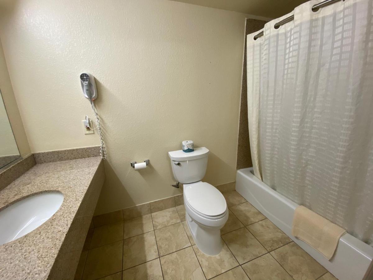 | Lodge Inn Wrightstown - Fort Dix