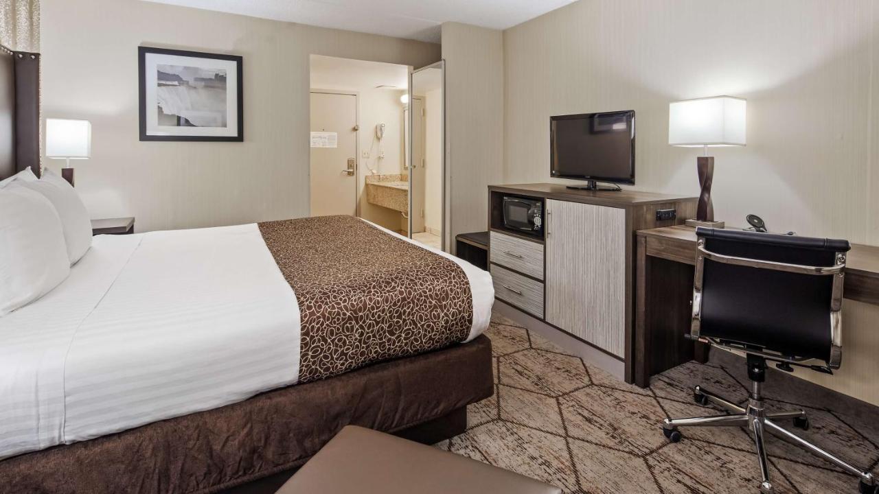  | Best Western Inn Buffalo Airport