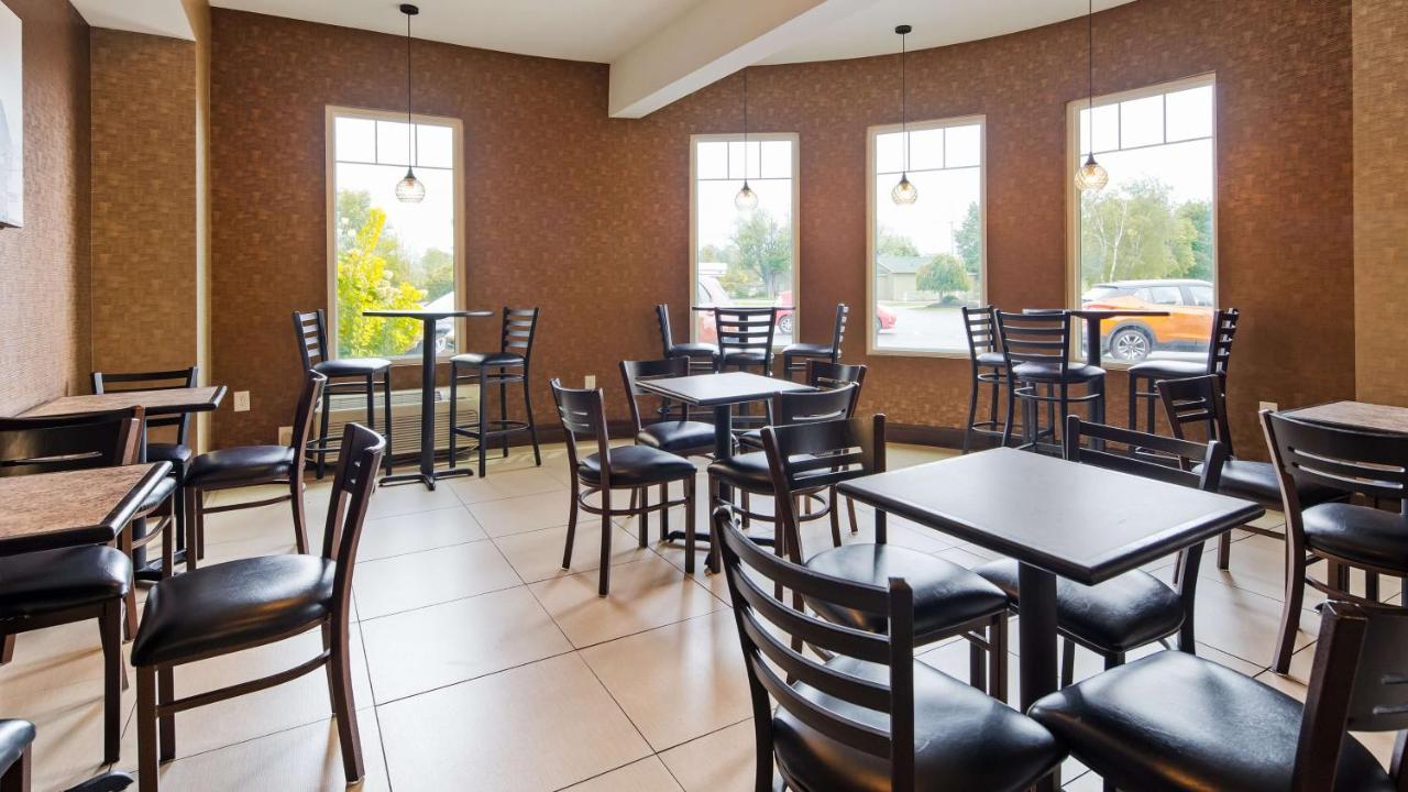 | Best Western Inn Buffalo Airport