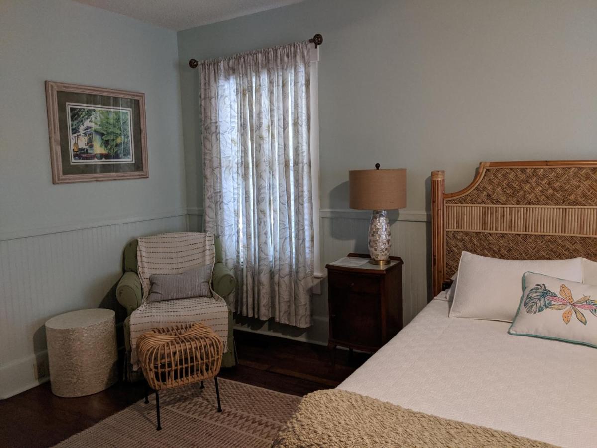 | Lake Minneola Inn