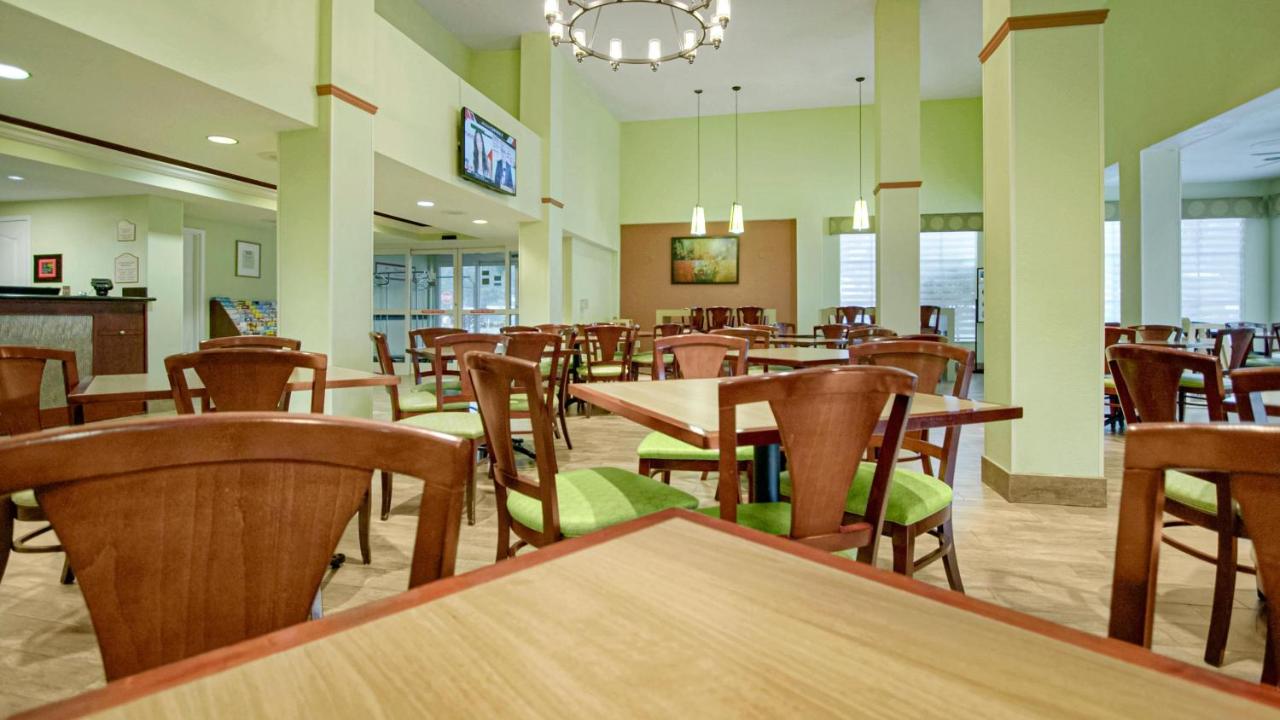 | Galleria Palms Orlando