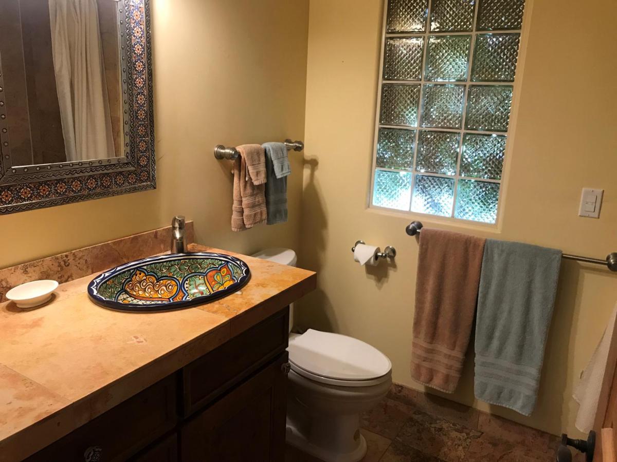 | Casa Blanca Inn and Suites