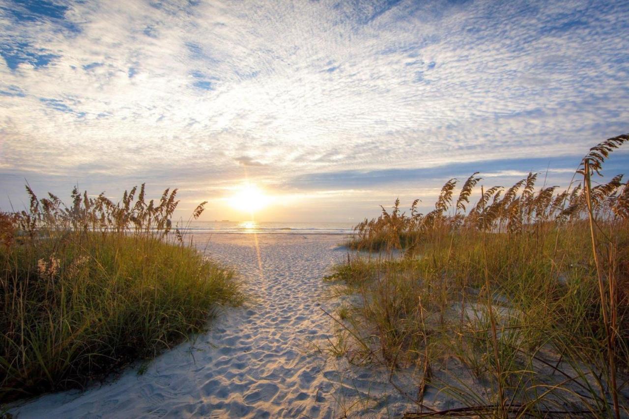 | Cape Canaveral Beach Resort