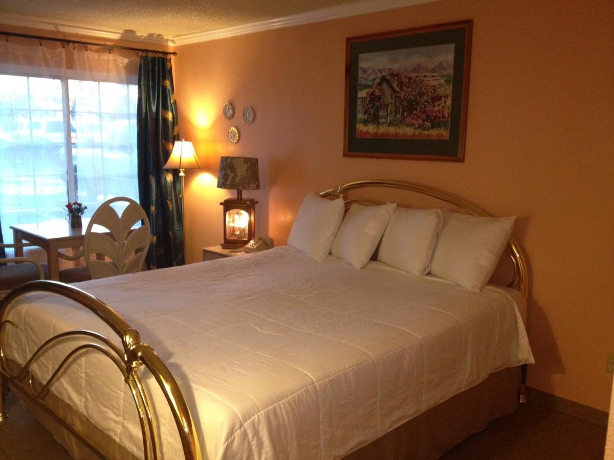  | Victorian Inn