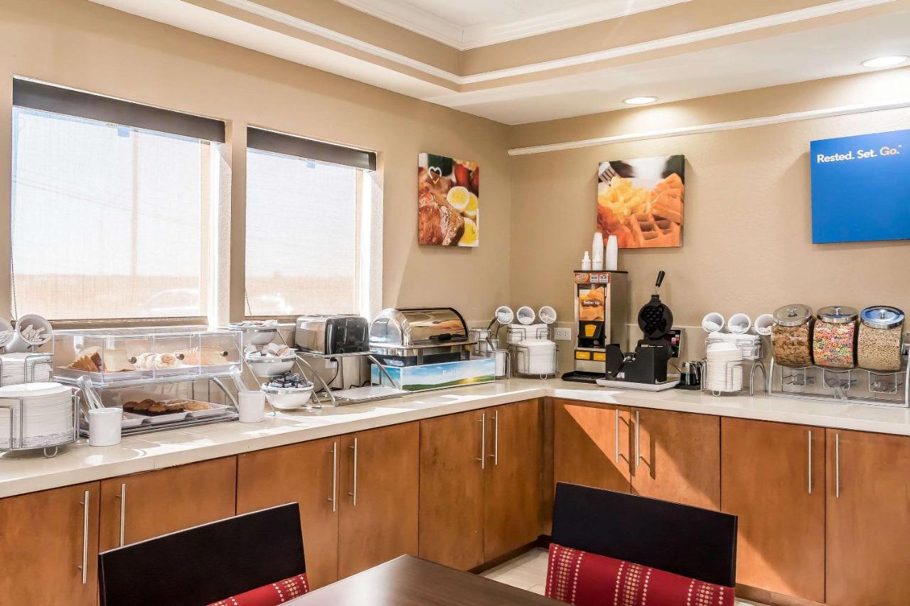 | Comfort Inn San Antonio