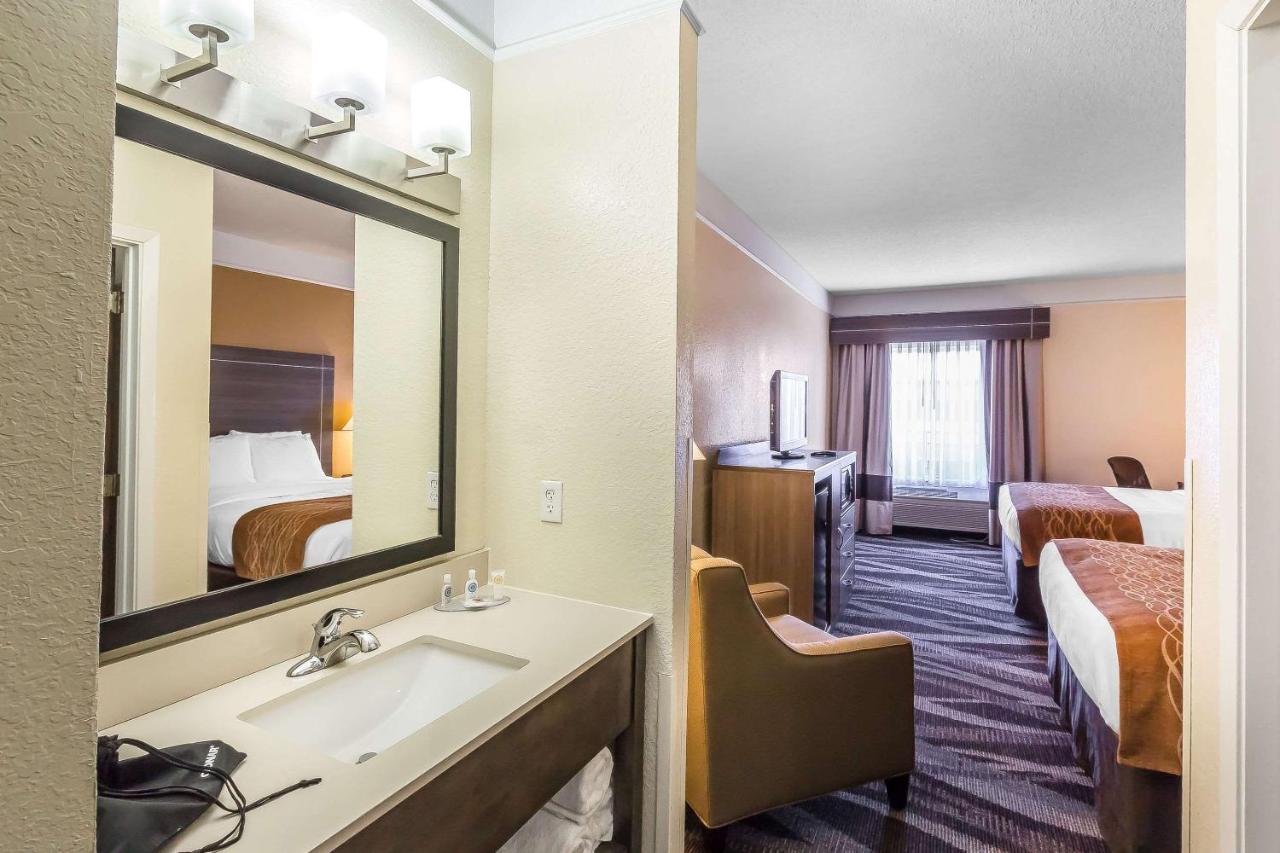| Comfort Inn San Antonio