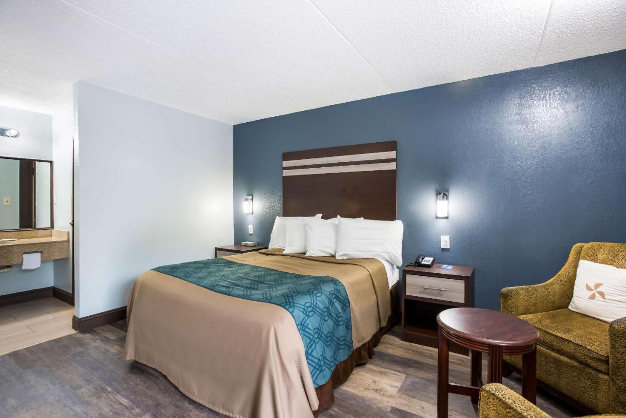 | Rodeway Inn Hammonton