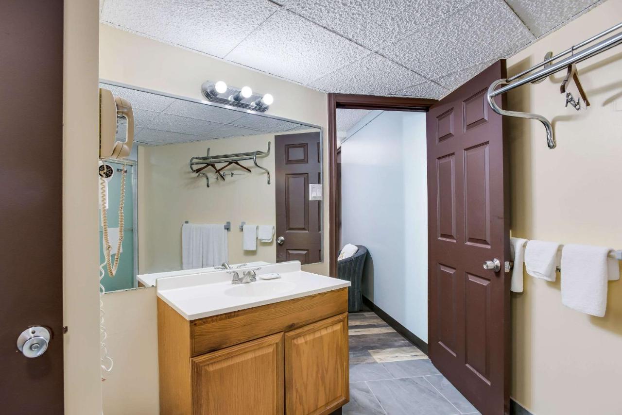 | Rodeway Inn Hammonton