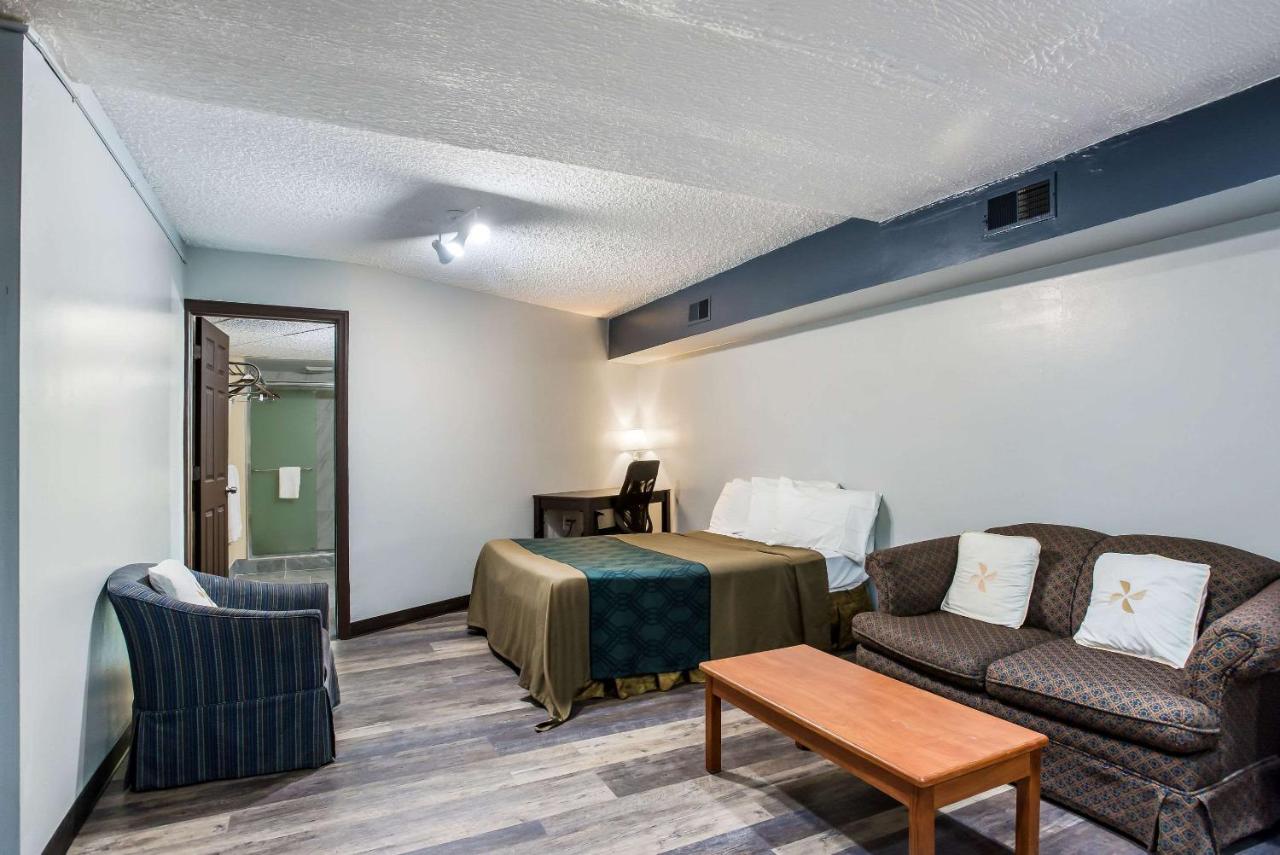| Rodeway Inn Hammonton