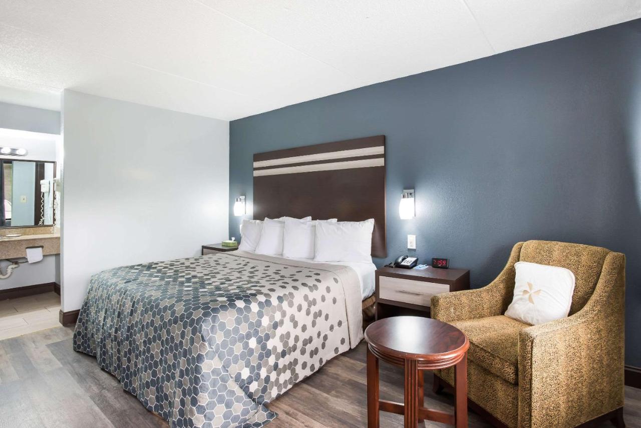 | Rodeway Inn Hammonton