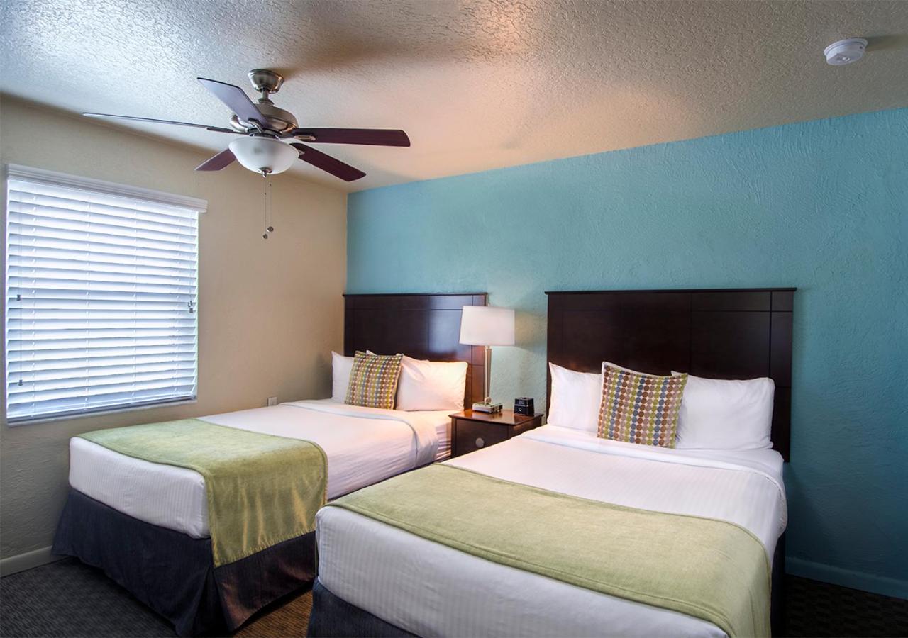 | Palm Pavilion Inn