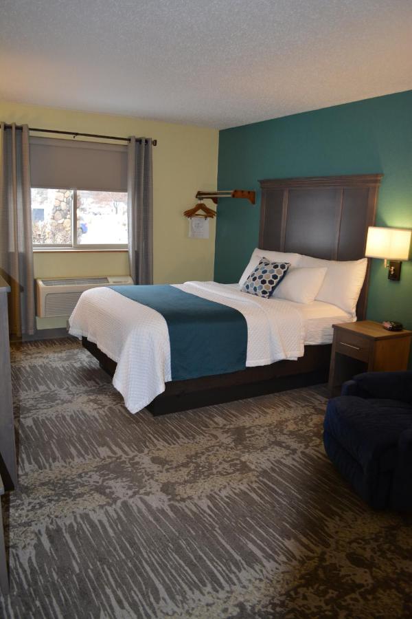| I M Hotel by Timberlake