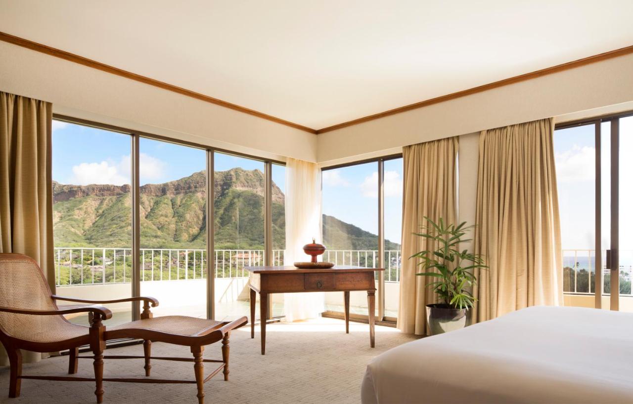 2 Bedroom Penthouse Ocean View at Lotus Honolulu at Diamond Head