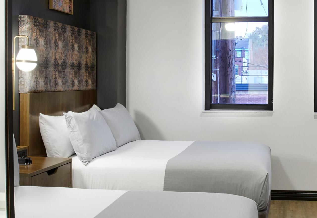Double Room with Two Double Beds - Non-Smoking at TRYP by Wyndham Pittsburgh/Lawrenceville