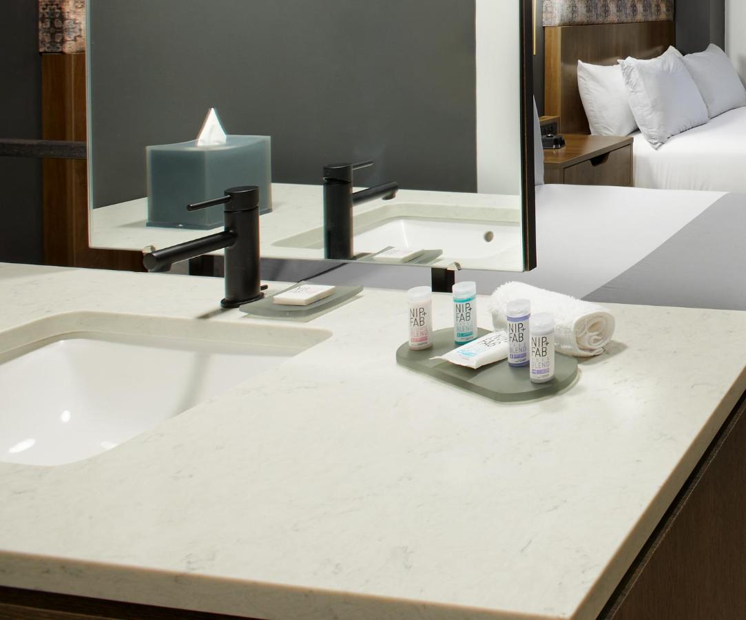 Double Room with Two Double Beds - Non-Smoking at TRYP by Wyndham Pittsburgh/Lawrenceville