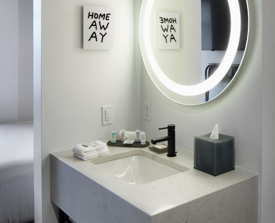 Micro Queen Room - Non-Smoking at TRYP by Wyndham Pittsburgh/Lawrenceville