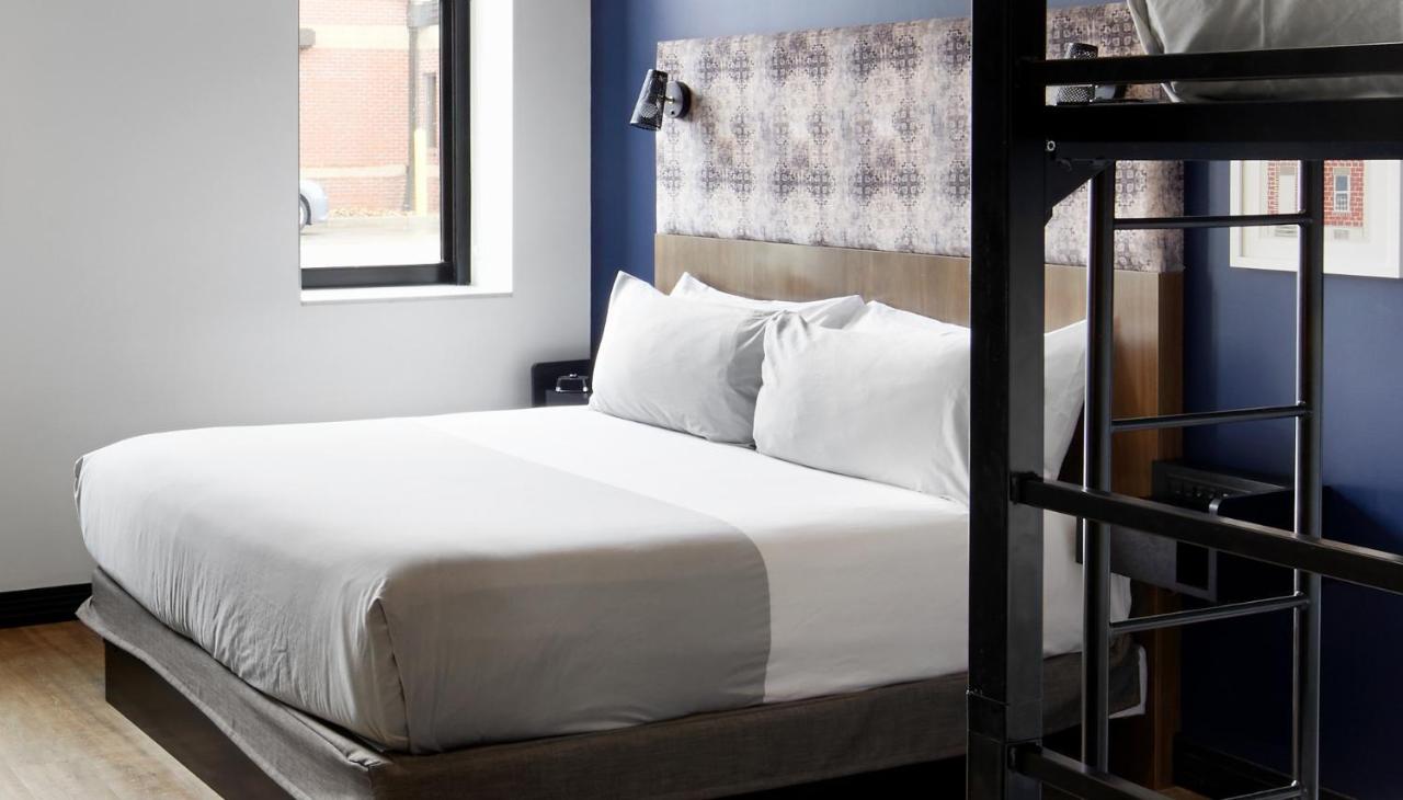 Family Room - Non-Smoking at TRYP by Wyndham Pittsburgh/Lawrenceville
