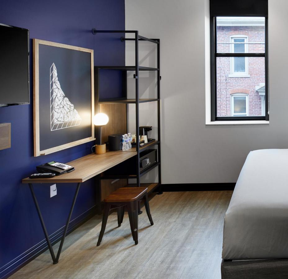 Deluxe King Room - Non-Smoking at TRYP by Wyndham Pittsburgh/Lawrenceville