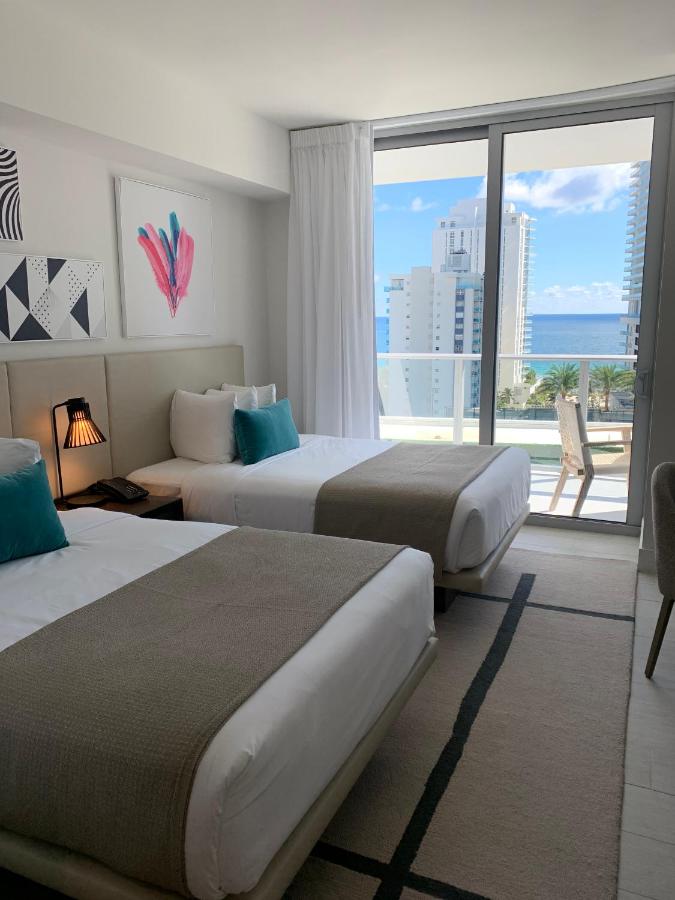 2 Bedroom Ocean view/Pool view-ADA-Hearing with Kitchen at Hyde Beach House