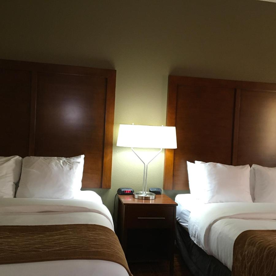 Queen Room with Two Queen Beds - Non-Smoking at Comfort Inn & Suites near Kino Sports Complex