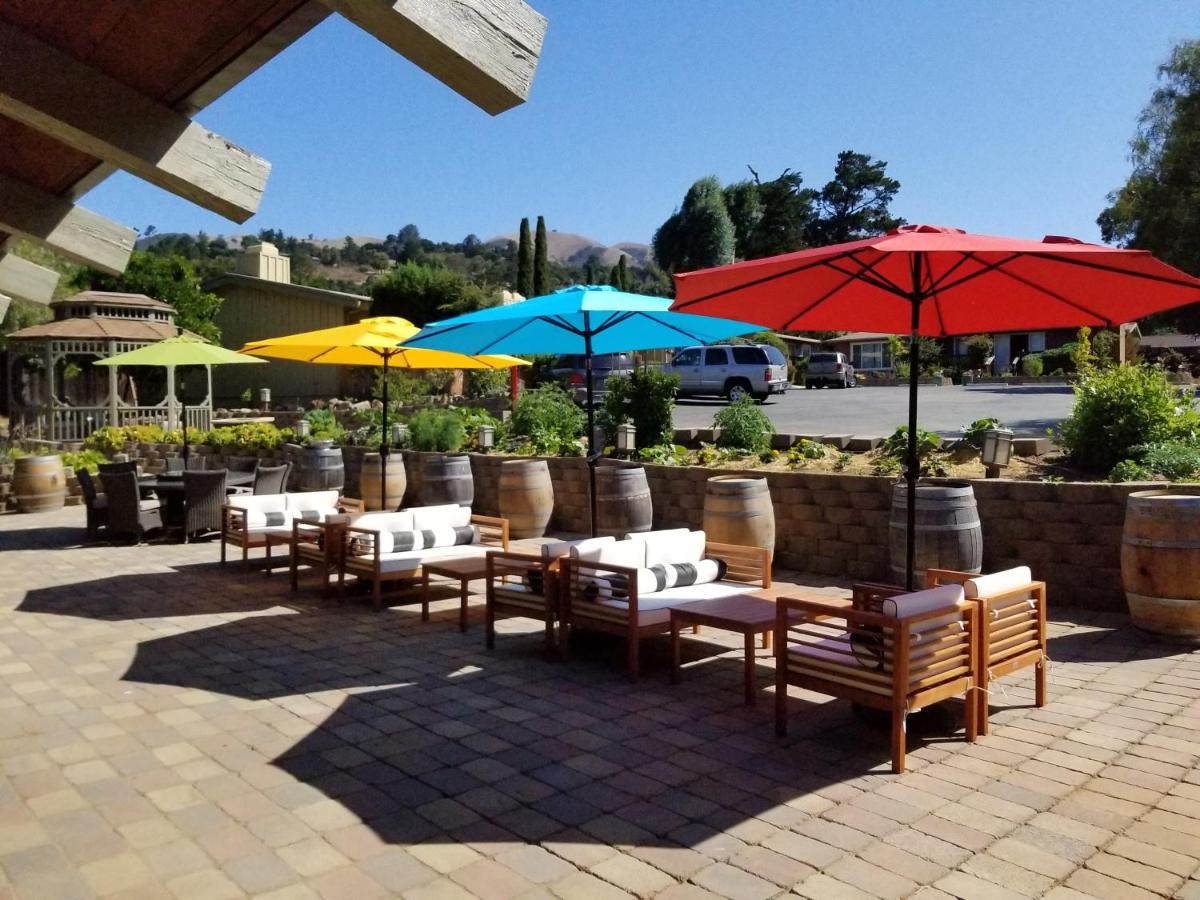 | Carmel Valley Lodge