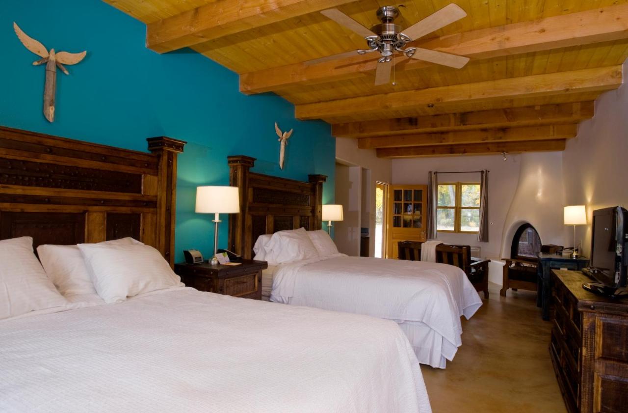 | Abiquiu Inn
