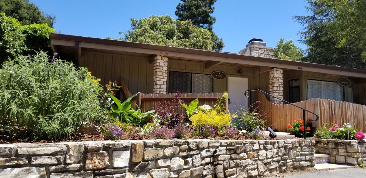 | Carmel Valley Lodge