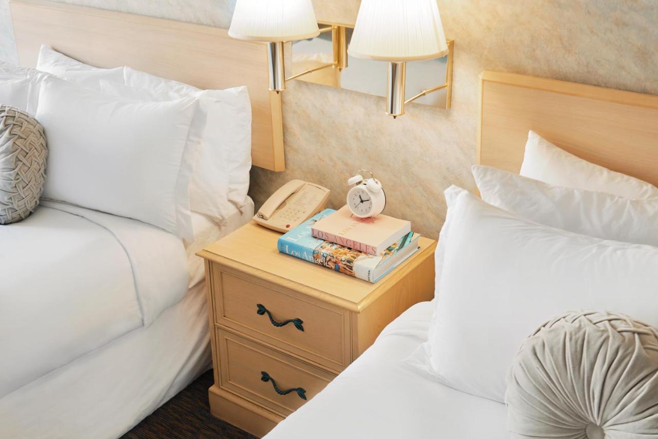 Deluxe Double Room at Glendale Express Hotel Los Angeles